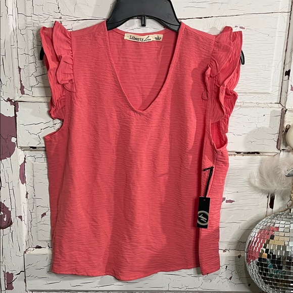 Liberty Love Tops - NWT Liberty Love Coral Ruffle Sleeve Blouse IN Lg ➡️ 20”-21” and ⬇️ 22”